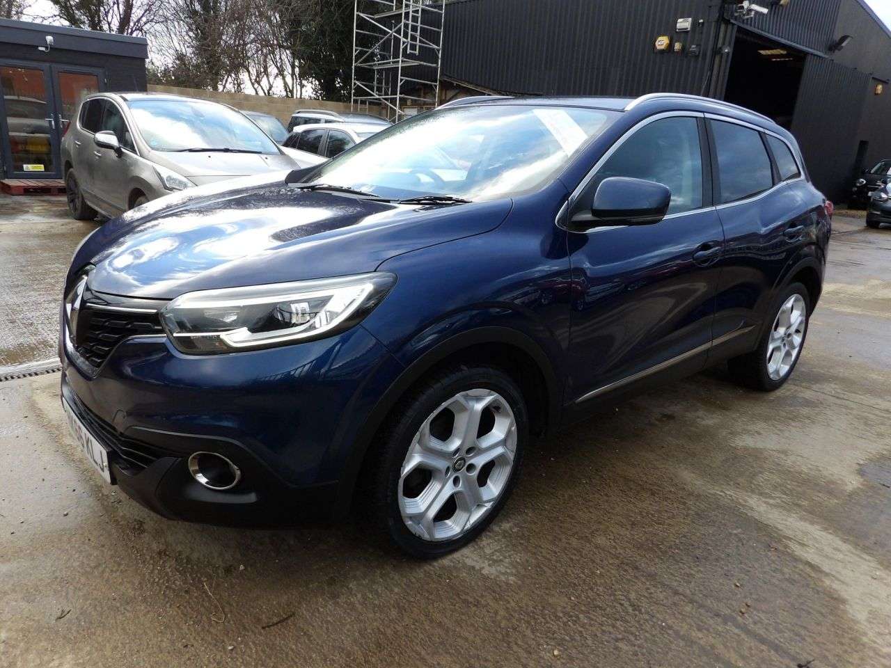 A 2016 RENAULT KADJAR 1.5 dCi Dynamique S Nav SUV 5dr Diesel Manual Euro 6 (s/s) (110 ps) A 2016 RENAULT KADJAR 1.5 dCi Dynamique S Nav SUV 5dr Diesel Manual Euro 6 (s/s) (110 ps)