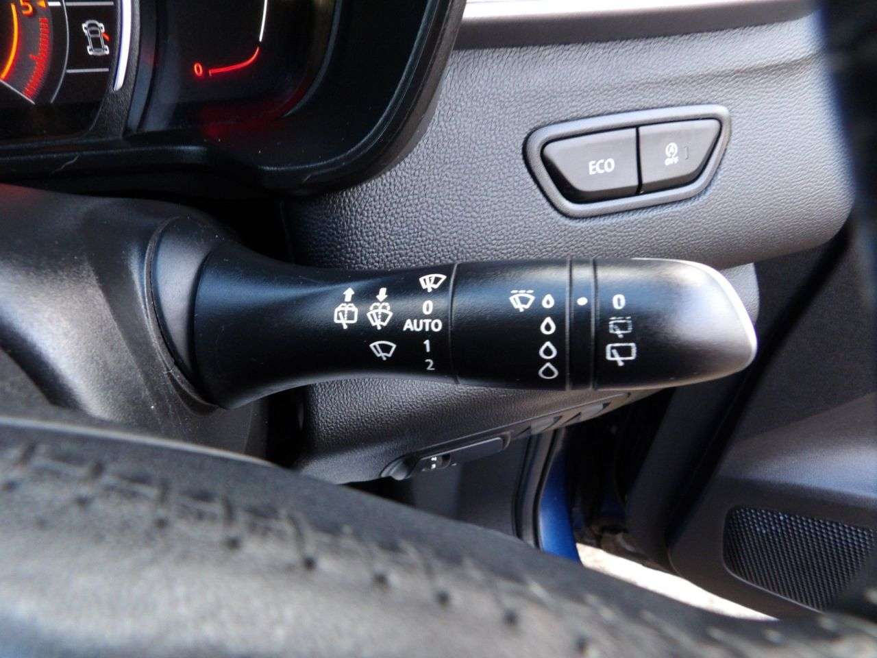 2016 RENAULT KADJAR 2016 RENAULT KADJAR