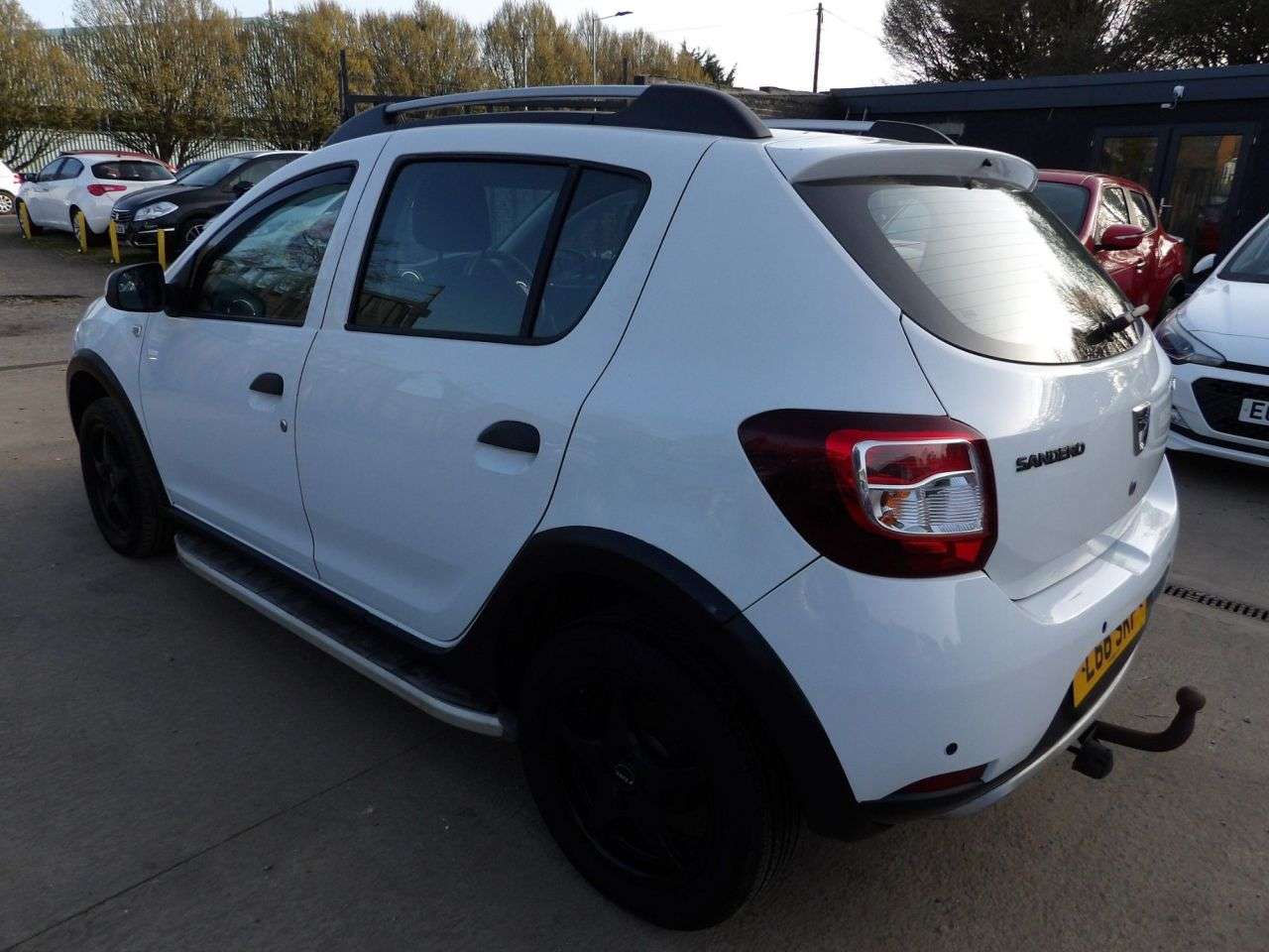 A 2015 DACIA SANDERO STEPWAY 1.5 dCi Laureate Hatchback 5dr Diesel Manual Euro 6 (s/s) (90 ps) A 2015 DACIA SANDERO STEPWAY 1.5 dCi Laureate Hatchback 5dr Diesel Manual Euro 6 (s/s) (90 ps)
