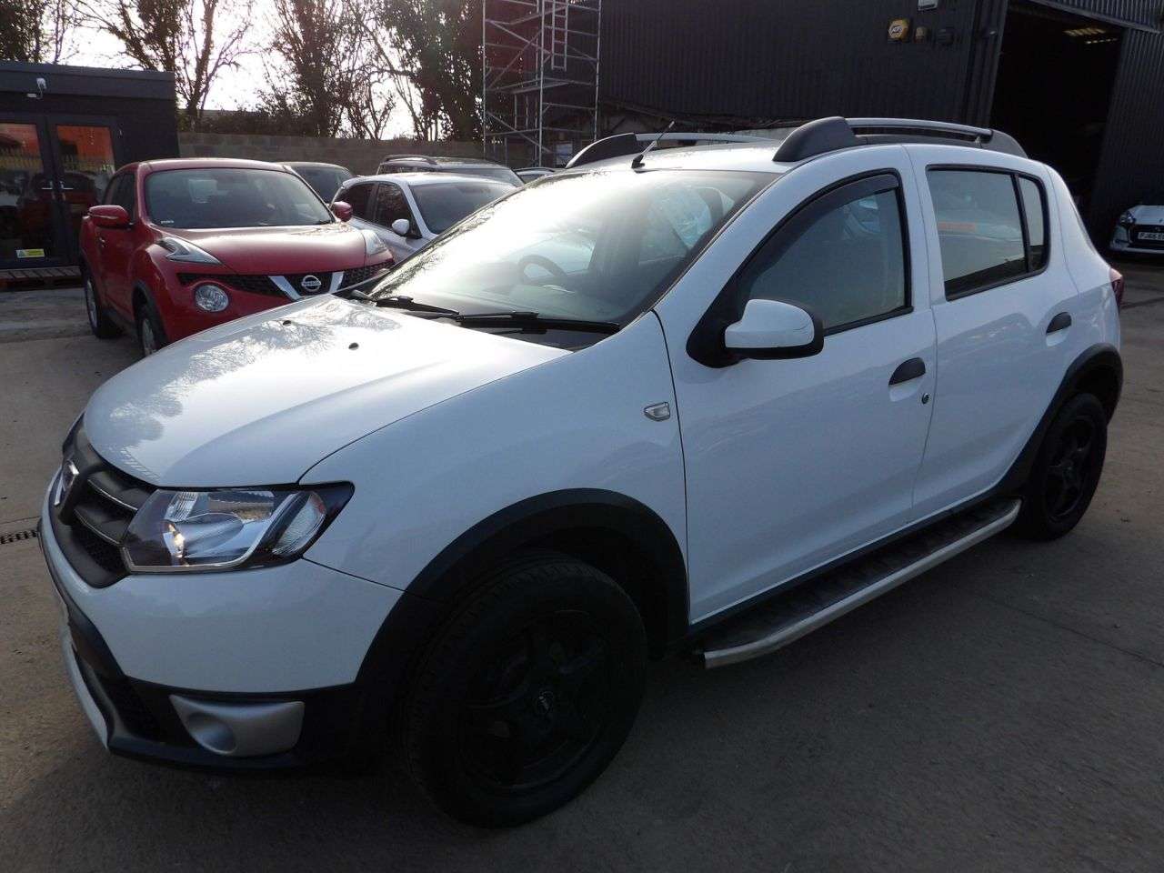 A 2015 DACIA SANDERO STEPWAY 1.5 dCi Laureate Hatchback 5dr Diesel Manual Euro 6 (s/s) (90 ps) A 2015 DACIA SANDERO STEPWAY 1.5 dCi Laureate Hatchback 5dr Diesel Manual Euro 6 (s/s) (90 ps)