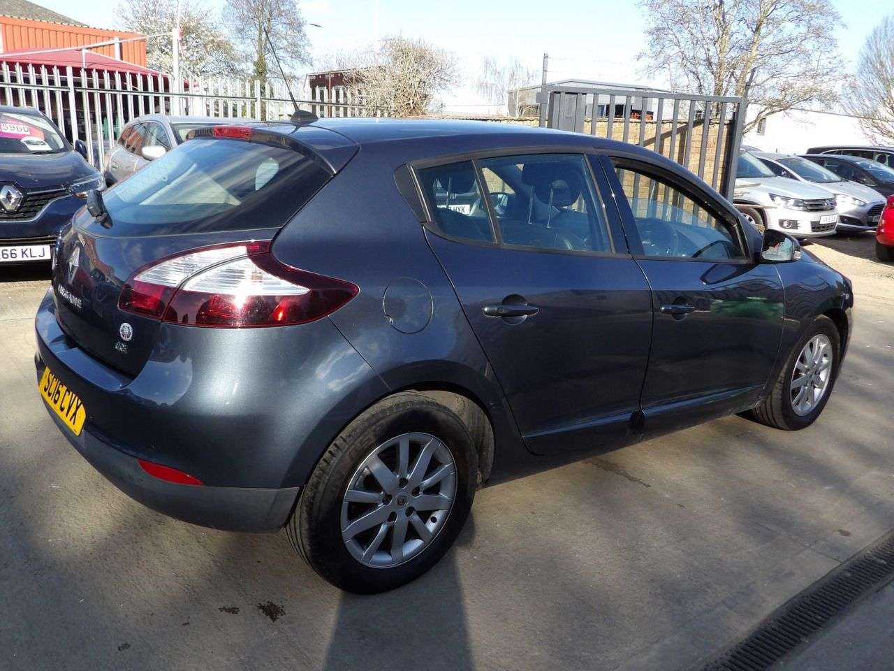 2016 RENAULT MEGANE 2016 RENAULT MEGANE