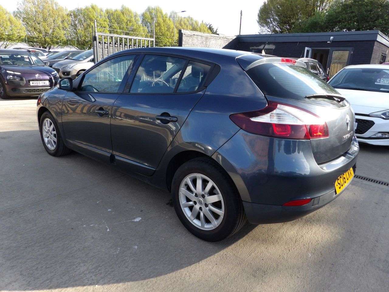 A 2016 RENAULT MEGANE 1.5 dCi Dynamique Nav Hatchback 5dr Diesel Manual Euro 6 (s/s) (110 ps) A 2016 RENAULT MEGANE 1.5 dCi Dynamique Nav Hatchback 5dr Diesel Manual Euro 6 (s/s) (110 ps)