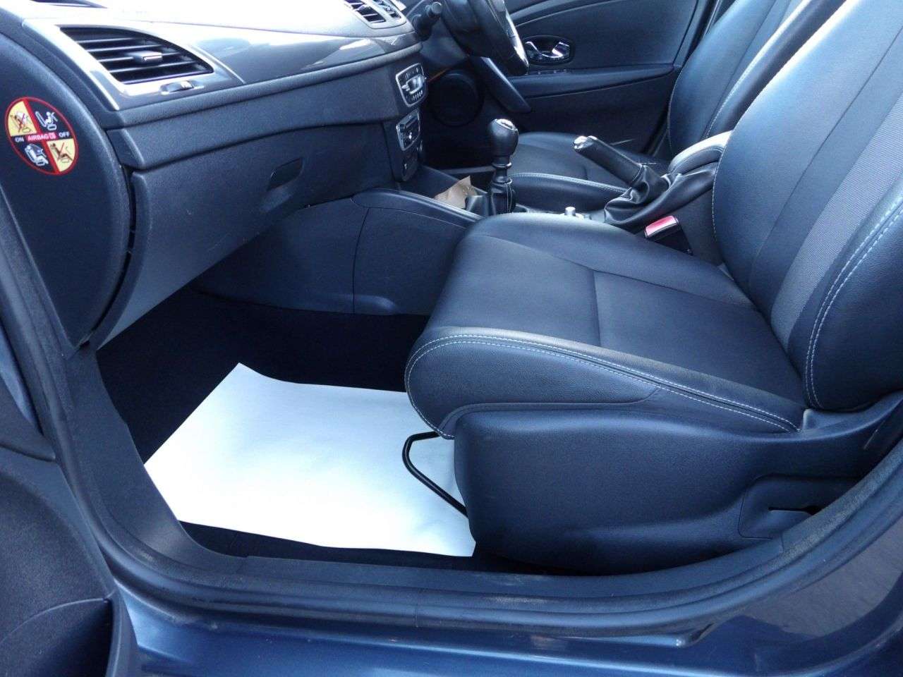 2016 RENAULT MEGANE 2016 RENAULT MEGANE