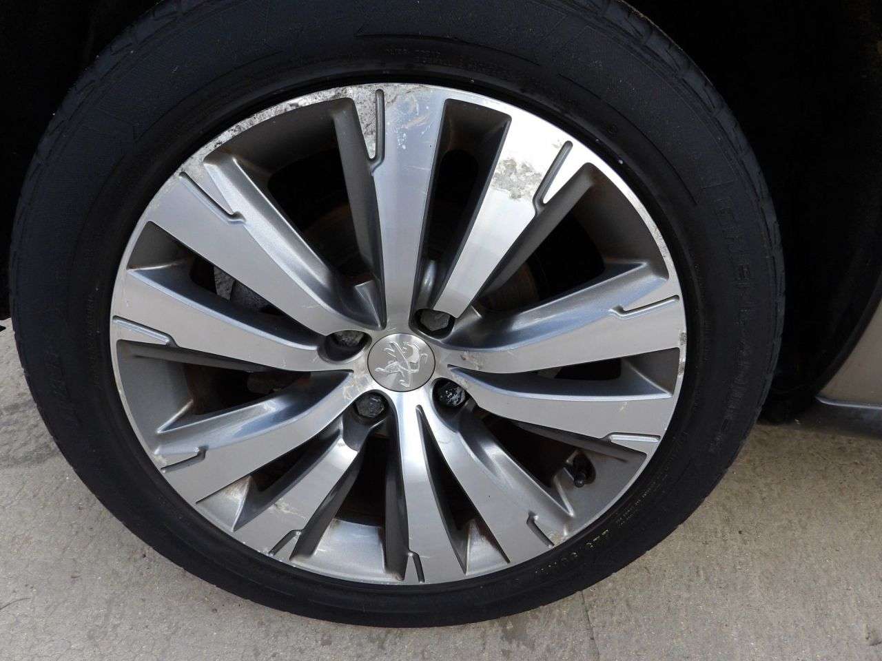 2015 PEUGEOT 3008 2015 PEUGEOT 3008