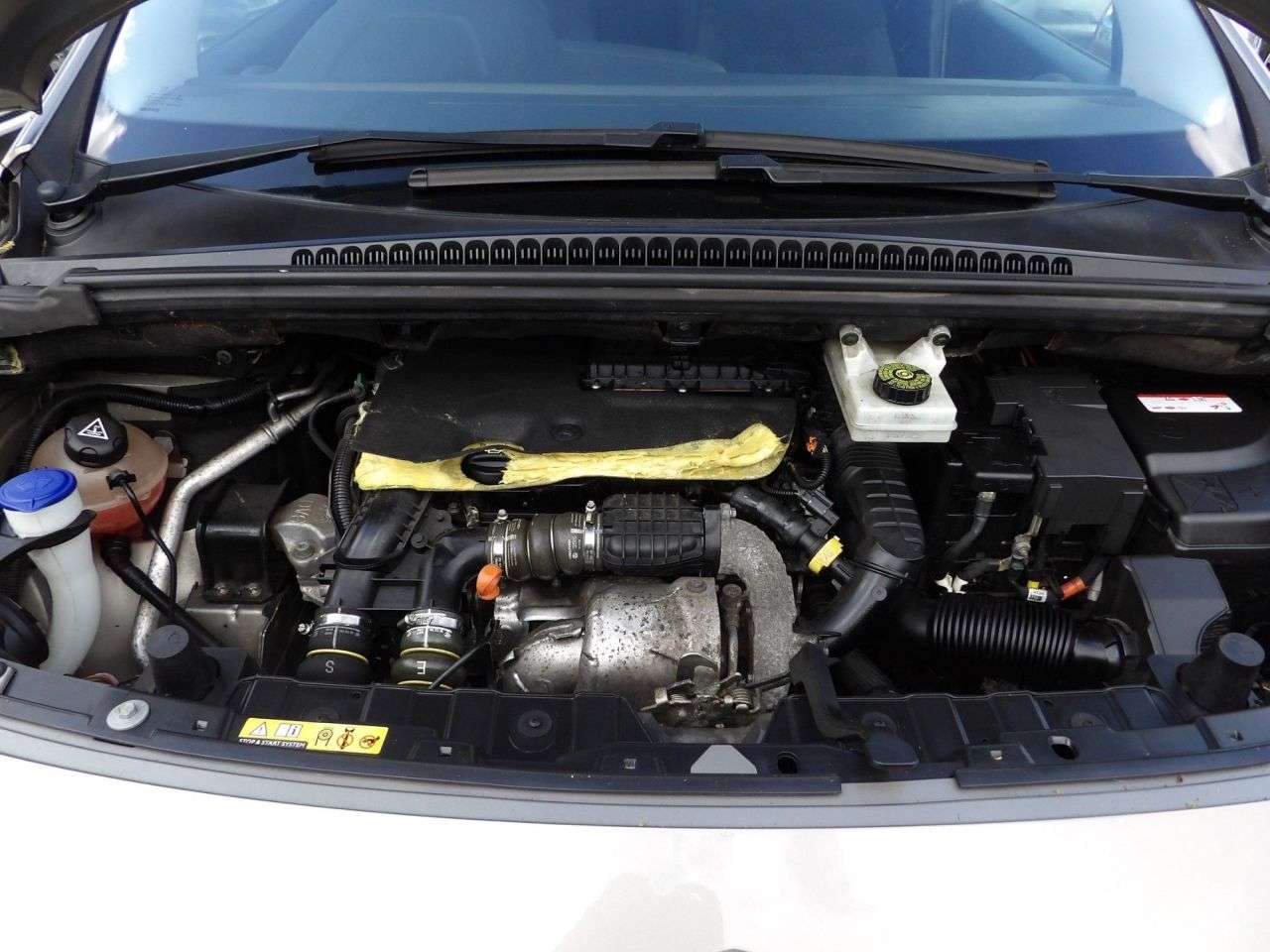 2015 PEUGEOT 3008 2015 PEUGEOT 3008