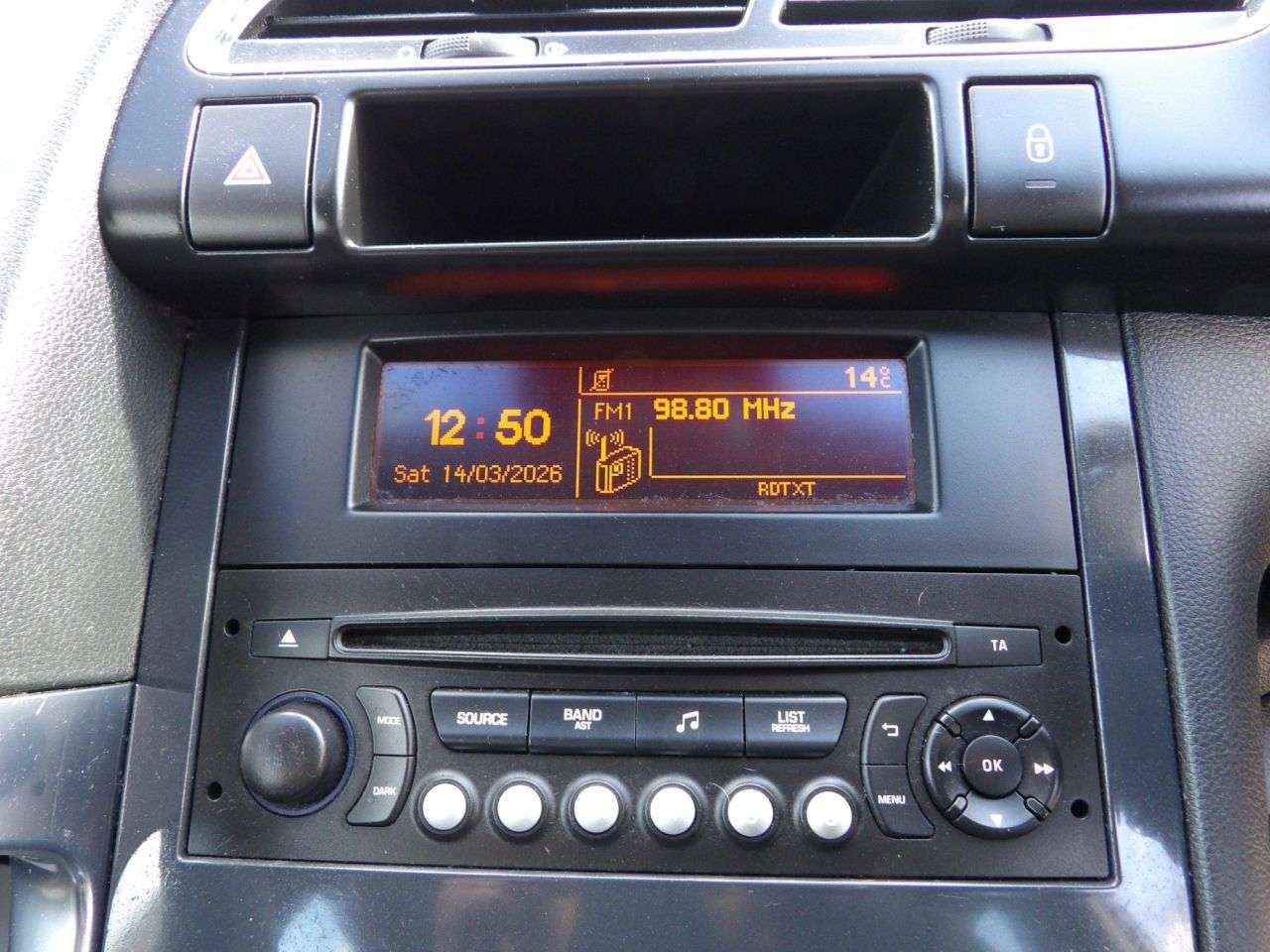 2015 PEUGEOT 3008 2015 PEUGEOT 3008