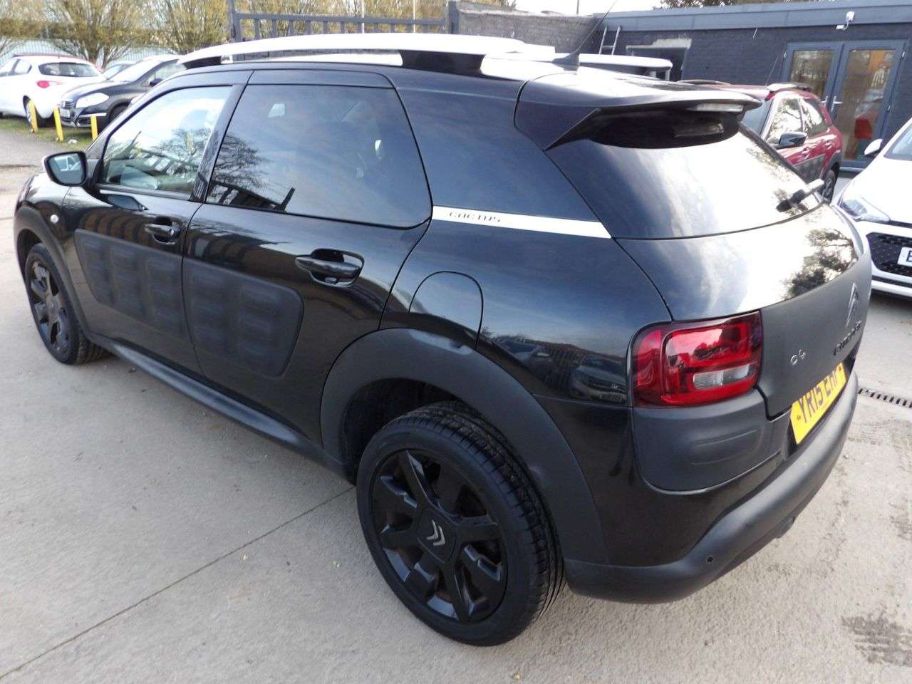 A 2015 CITROEN C4 CACTUS 1.6 BlueHDi Flair Hatchback 5dr Diesel Manual Euro 6 (s/s) (100 ps) A 2015 CITROEN C4 CACTUS 1.6 BlueHDi Flair Hatchback 5dr Diesel Manual Euro 6 (s/s) (100 ps)