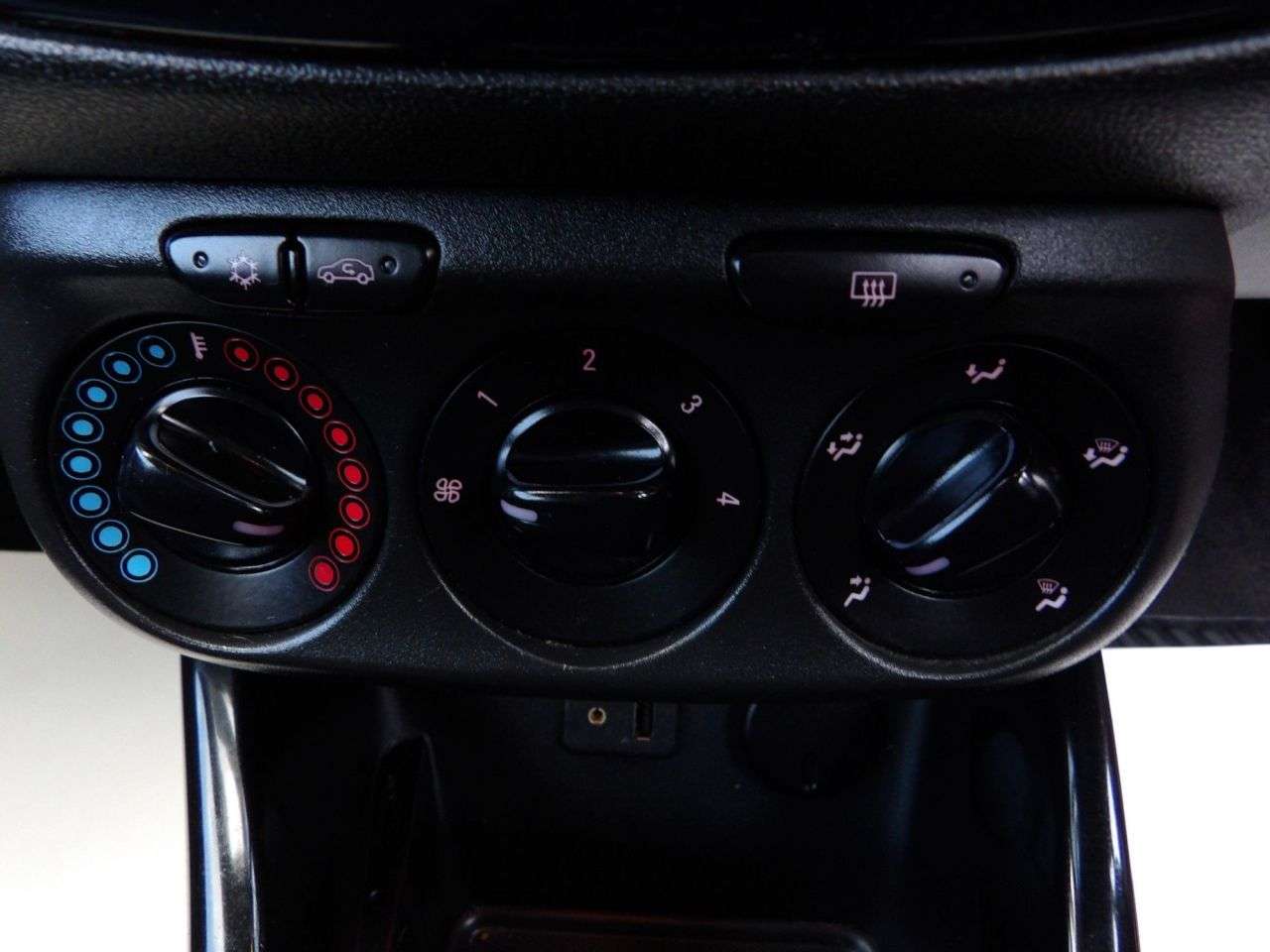 2015 VAUXHALL CORSA 2015 VAUXHALL CORSA