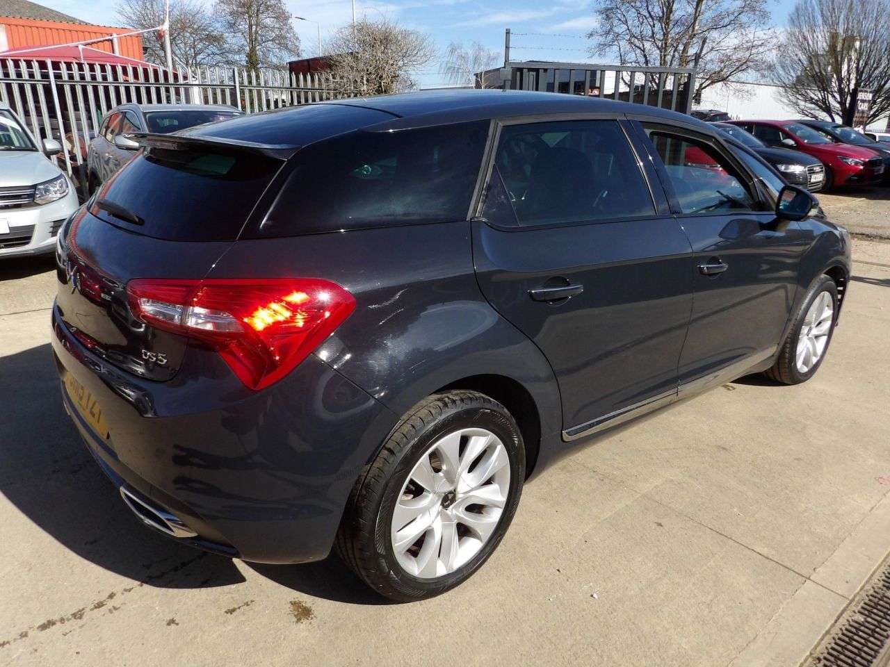 2015 DS AUTOMOBILES DS 5 2015 DS AUTOMOBILES DS 5