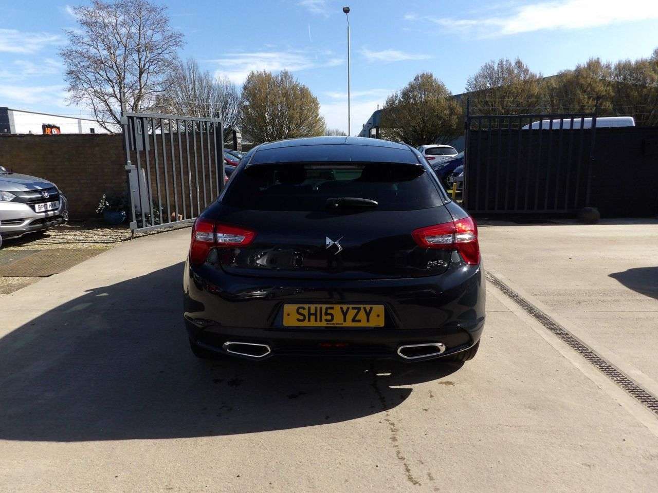 2015 DS AUTOMOBILES DS 5 2015 DS AUTOMOBILES DS 5