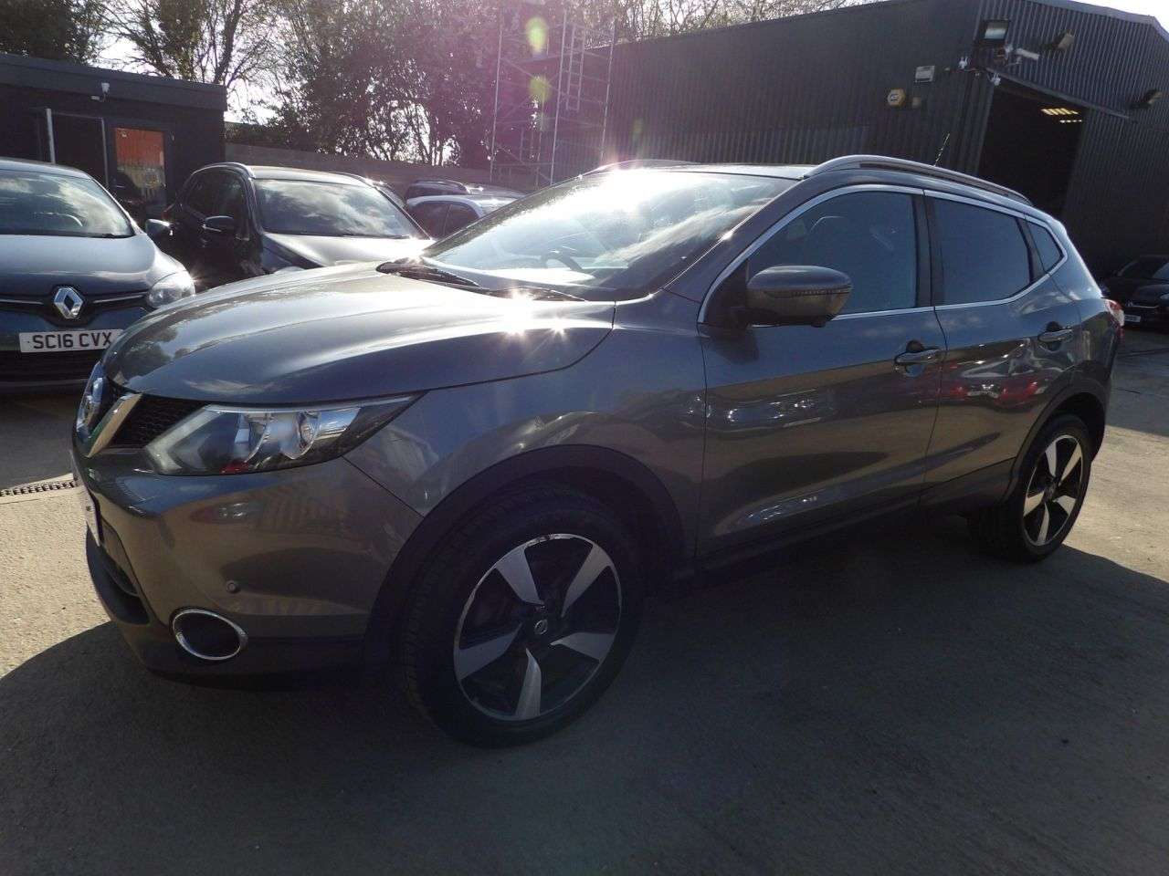 A 2017 NISSAN QASHQAI 1.5 dCi N-Vision SUV 5dr Diesel Manual 2WD Euro 6 (s/s) (110 ps) A 2017 NISSAN QASHQAI 1.5 dCi N-Vision SUV 5dr Diesel Manual 2WD Euro 6 (s/s) (110 ps)