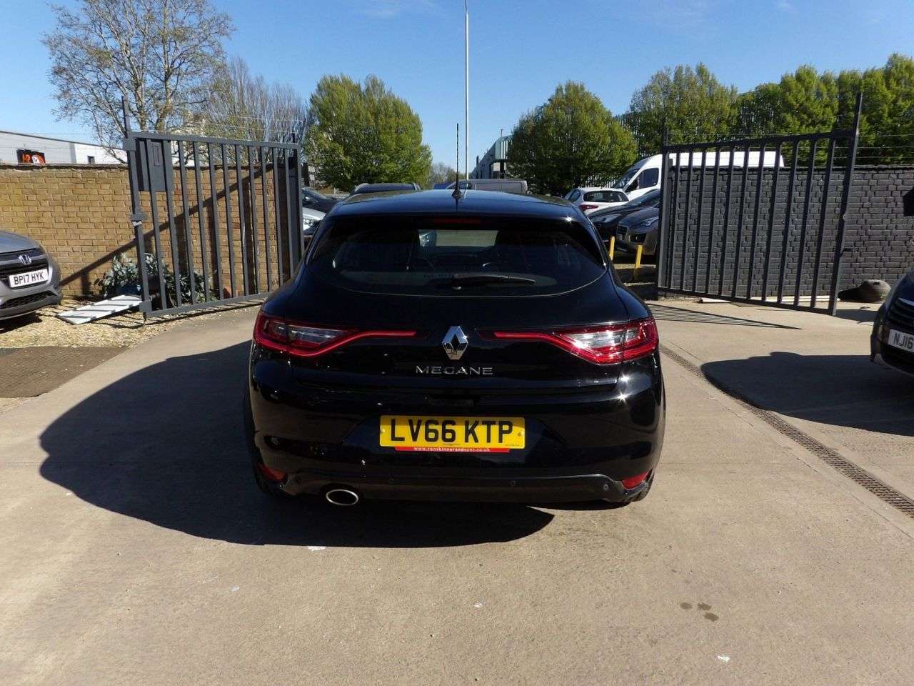 2016 RENAULT MEGANE 2016 RENAULT MEGANE