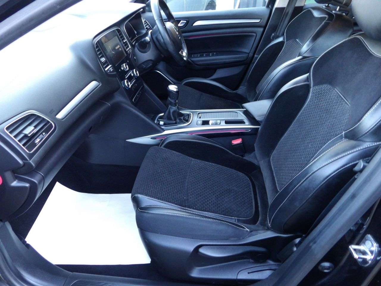 2016 RENAULT MEGANE 2016 RENAULT MEGANE