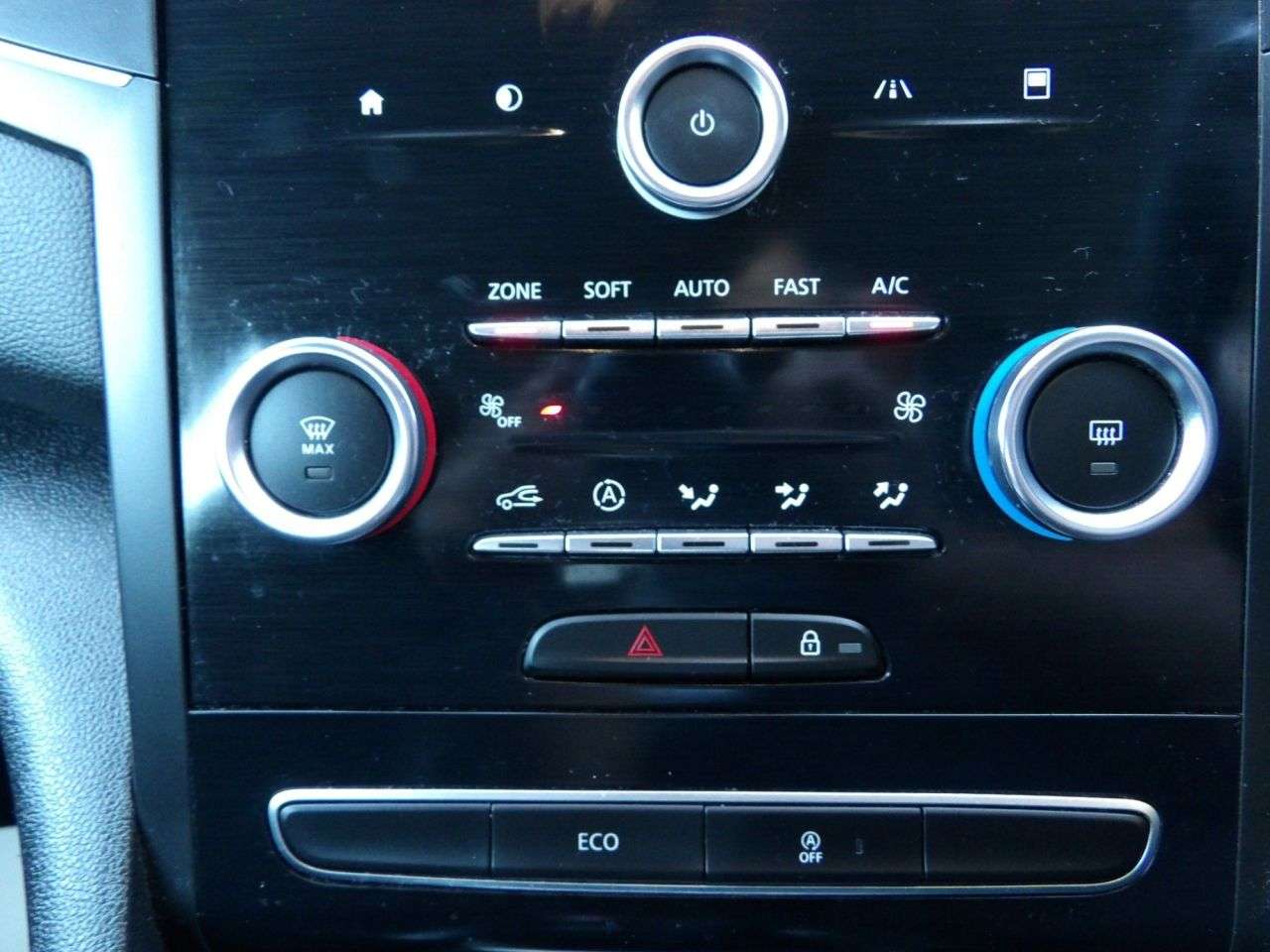 2016 RENAULT MEGANE 2016 RENAULT MEGANE