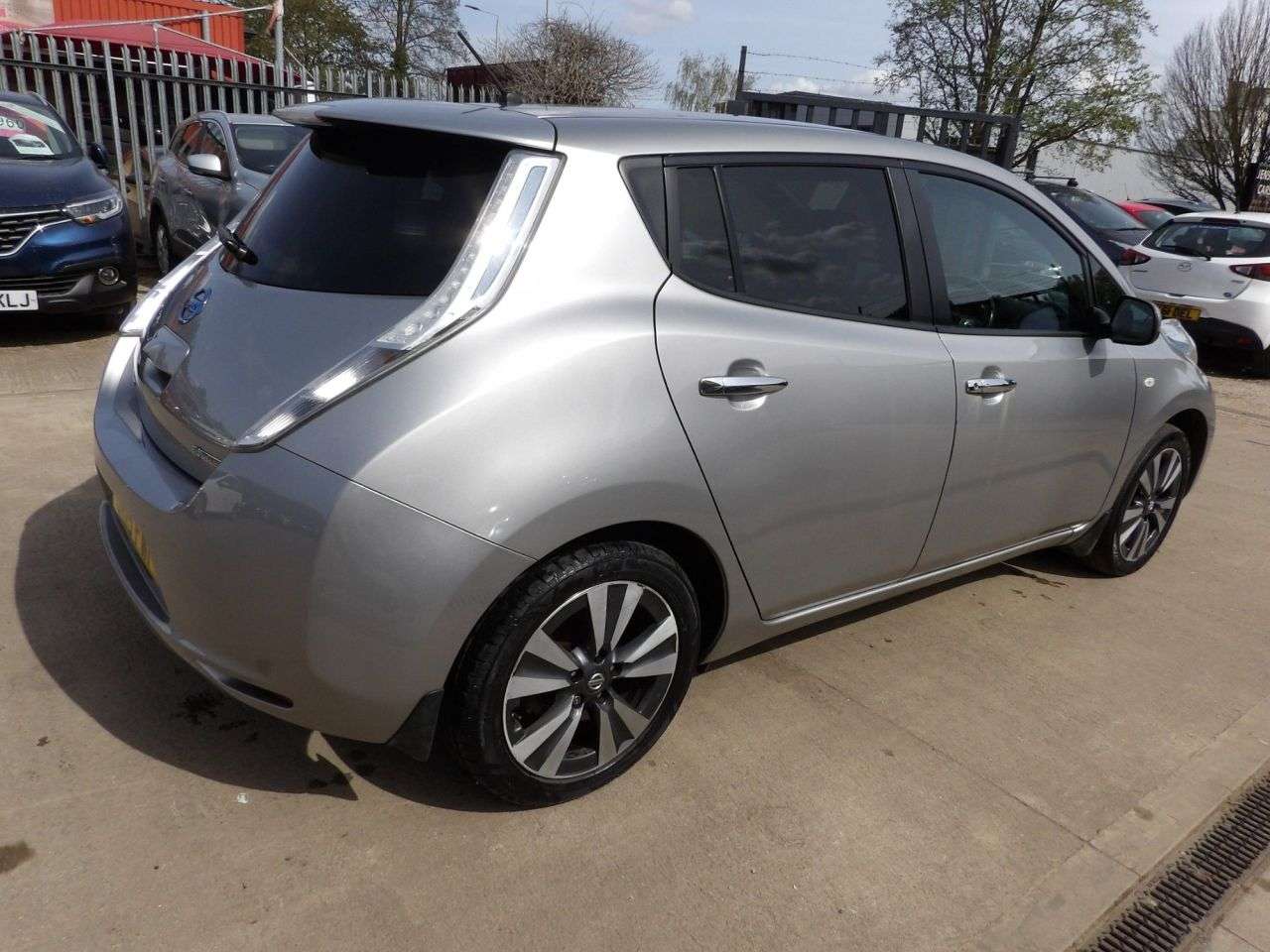 2015 NISSAN LEAF 2015 NISSAN LEAF