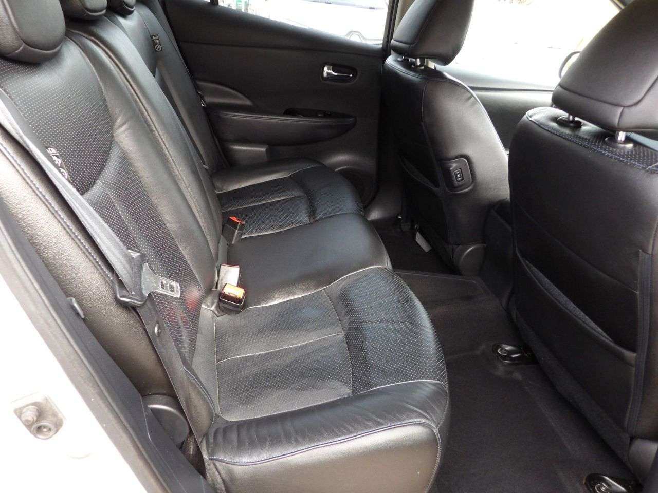 2015 NISSAN LEAF 2015 NISSAN LEAF