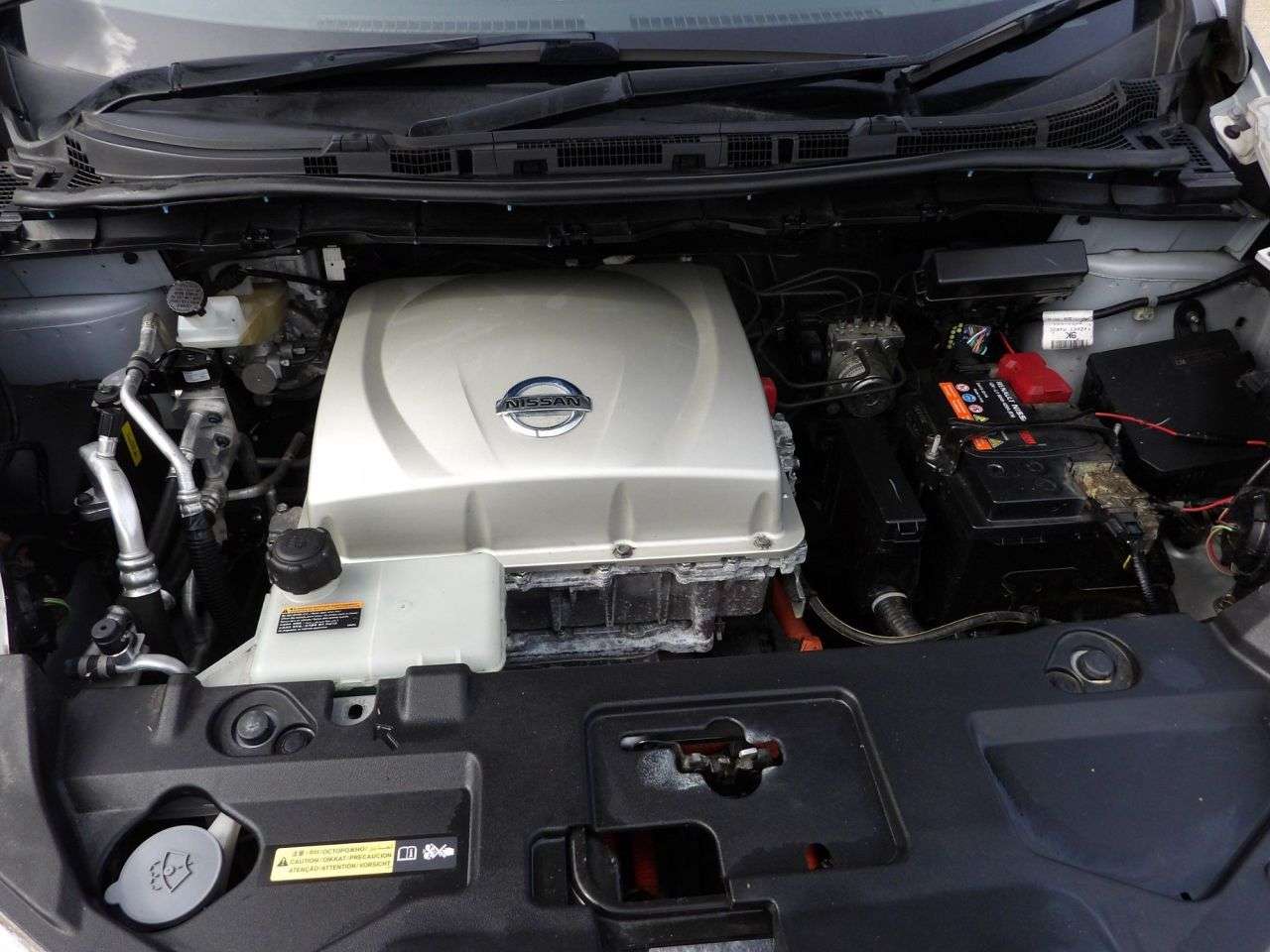 2015 NISSAN LEAF 2015 NISSAN LEAF