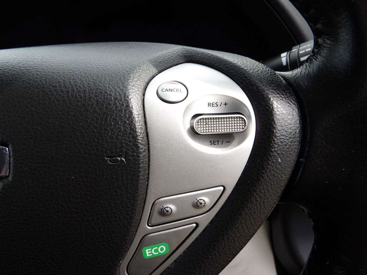 2015 NISSAN LEAF 2015 NISSAN LEAF