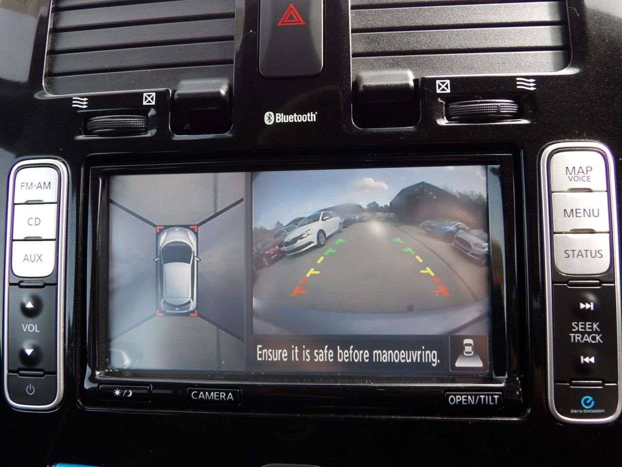 2015 NISSAN LEAF 2015 NISSAN LEAF