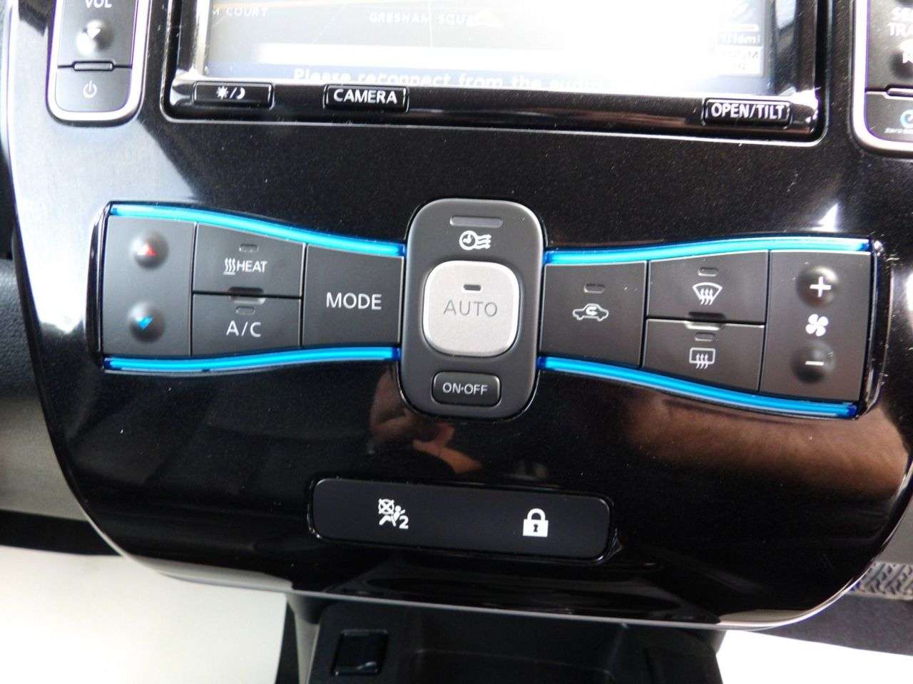 2015 NISSAN LEAF 2015 NISSAN LEAF