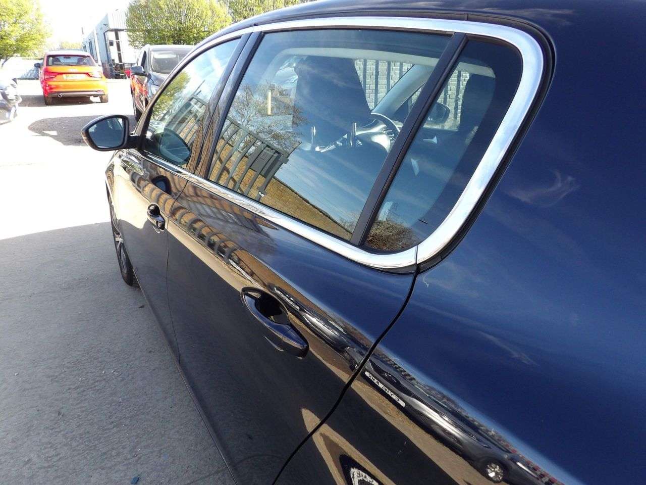 2015 PEUGEOT 308 2015 PEUGEOT 308