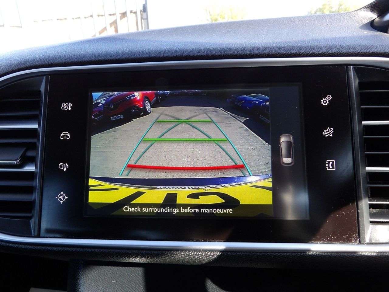 2015 PEUGEOT 308 2015 PEUGEOT 308