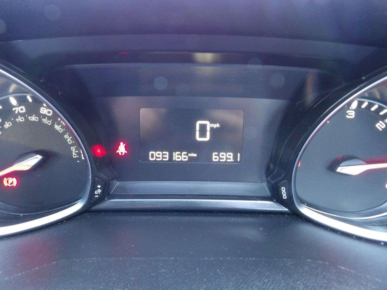 2015 PEUGEOT 308 2015 PEUGEOT 308