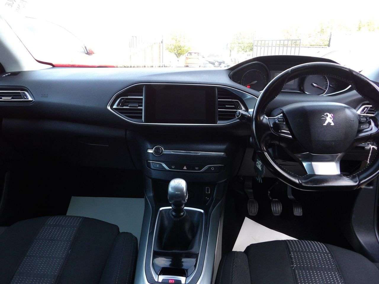 2015 PEUGEOT 308 2015 PEUGEOT 308