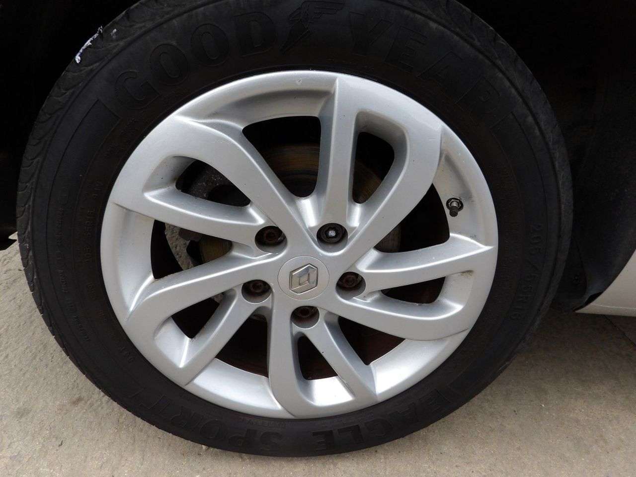 2015 RENAULT MEGANE 2015 RENAULT MEGANE