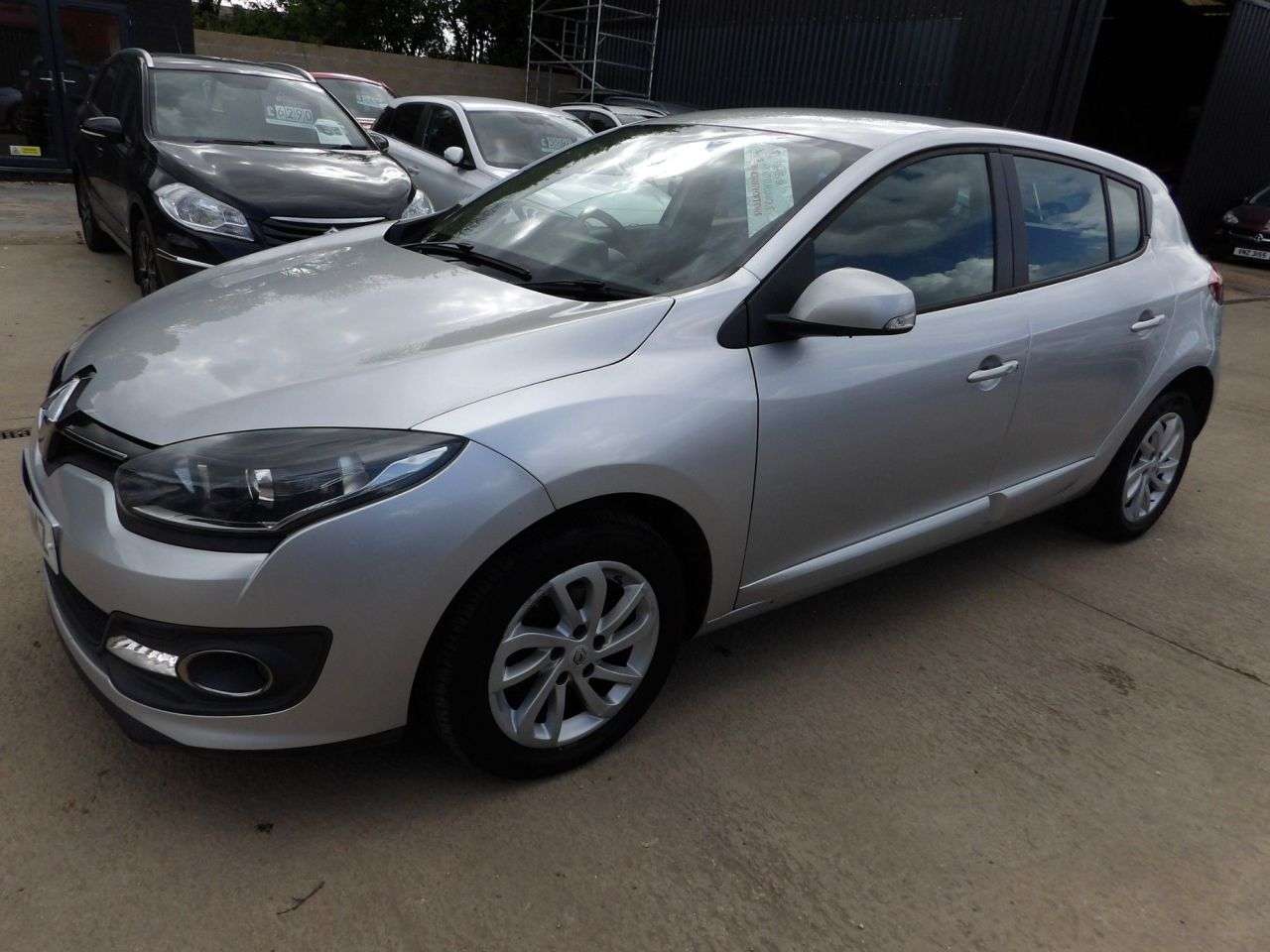 A 2015 RENAULT MEGANE 1.5 dCi ENERGY Expression + Hatchback 5dr Diesel Manual Euro 5 (s/s) (110 p A 2015 RENAULT MEGANE 1.5 dCi ENERGY Expression + Hatchback 5dr Diesel Manual Euro 5 (s/s) (110 p