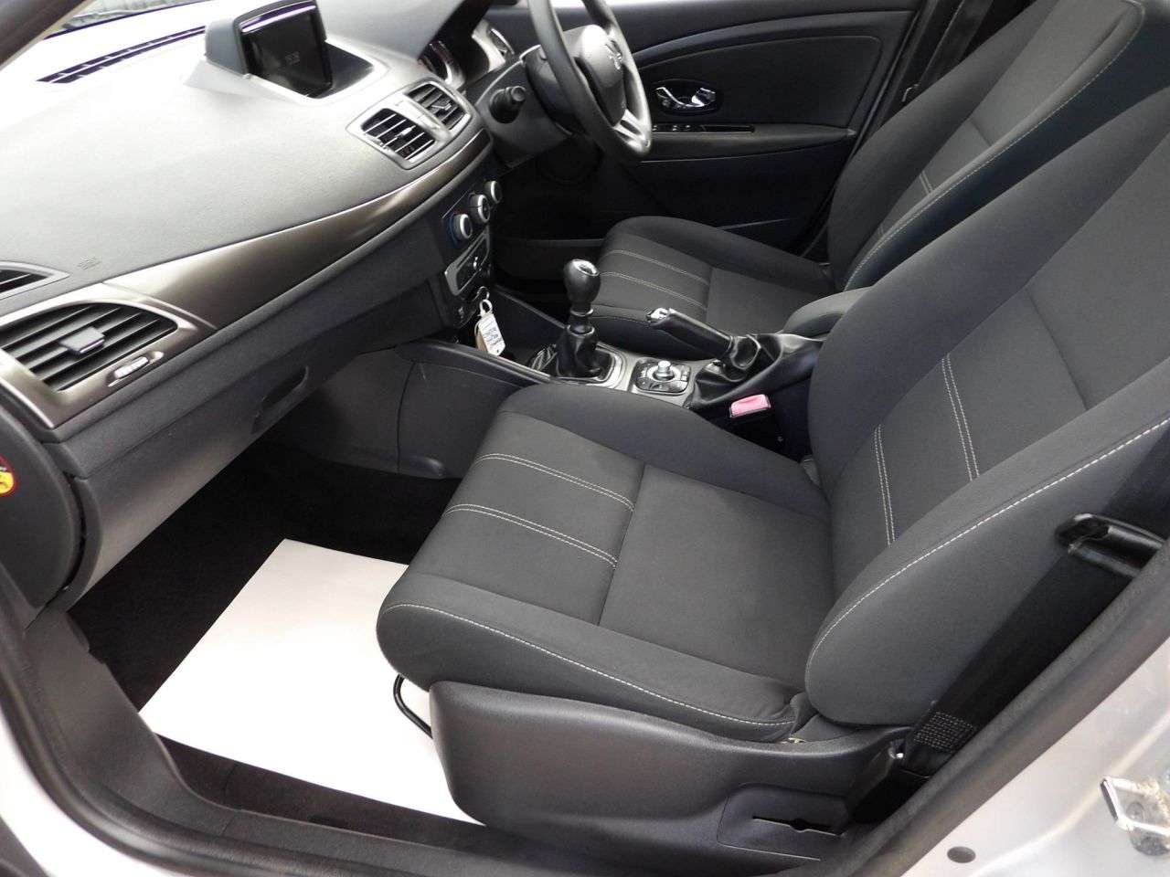 2015 RENAULT MEGANE 2015 RENAULT MEGANE
