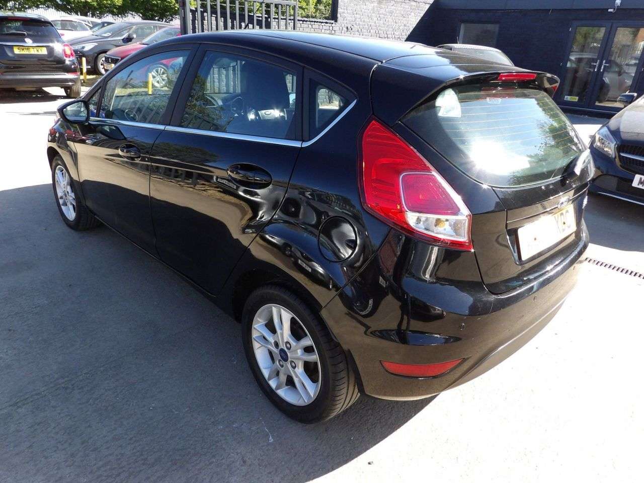 A 2016 FORD FIESTA 1.5 TDCi Zetec Hatchback 5dr Diesel Manual Euro 6 (75 ps) A 2016 FORD FIESTA 1.5 TDCi Zetec Hatchback 5dr Diesel Manual Euro 6 (75 ps)