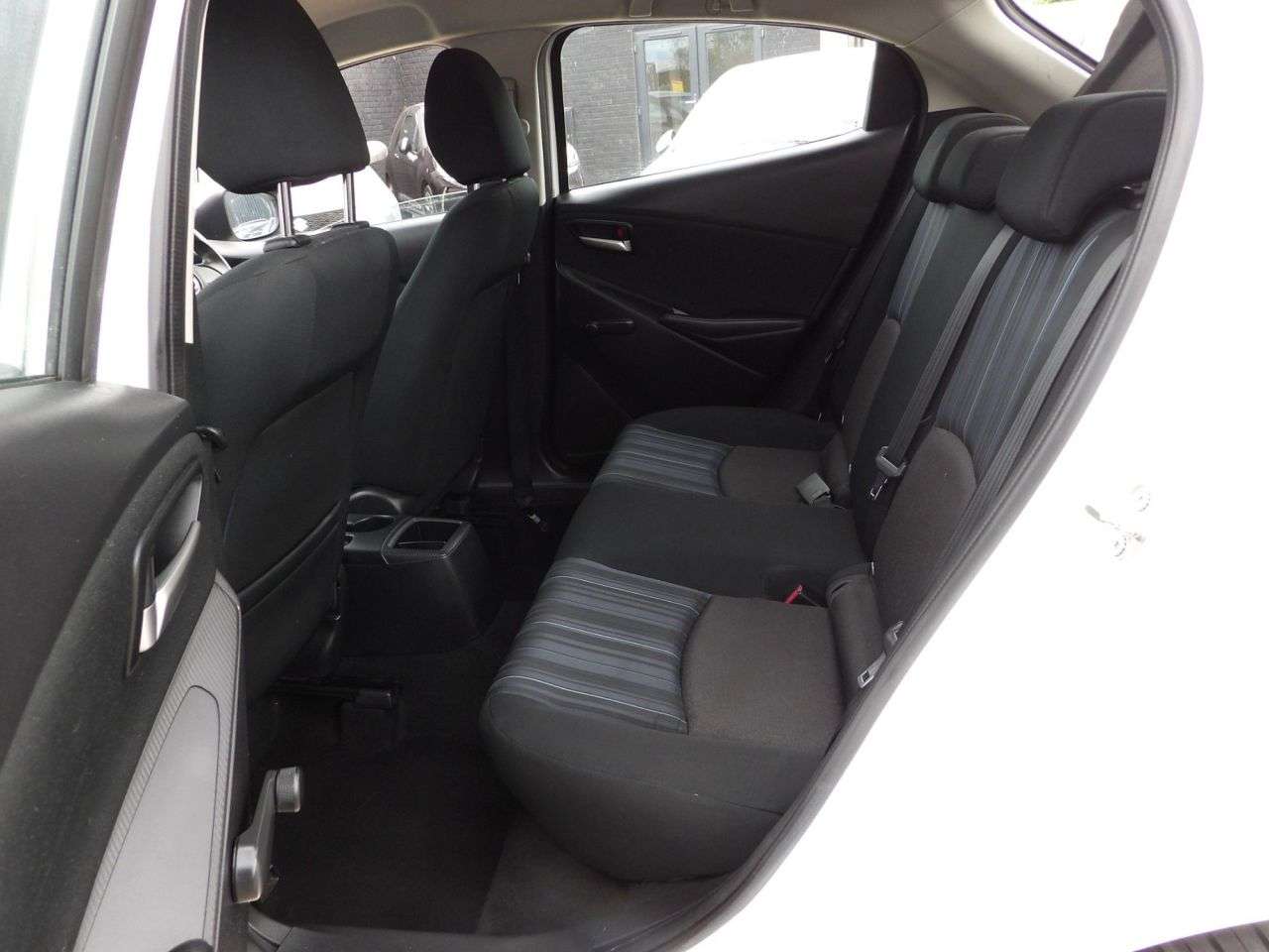 2016 MAZDA MAZDA2 2016 MAZDA MAZDA2