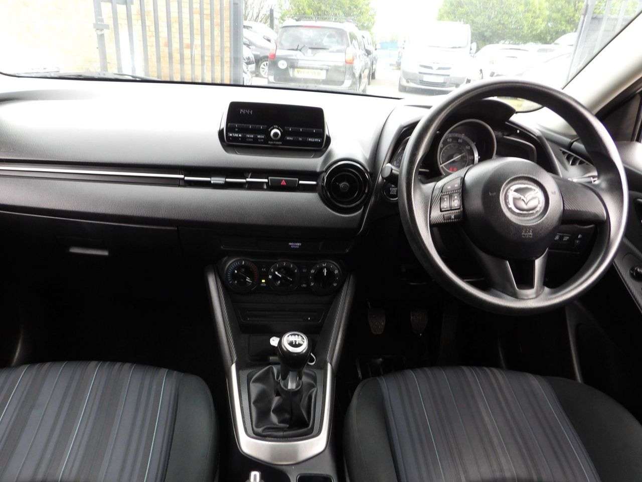 2016 MAZDA MAZDA2 2016 MAZDA MAZDA2
