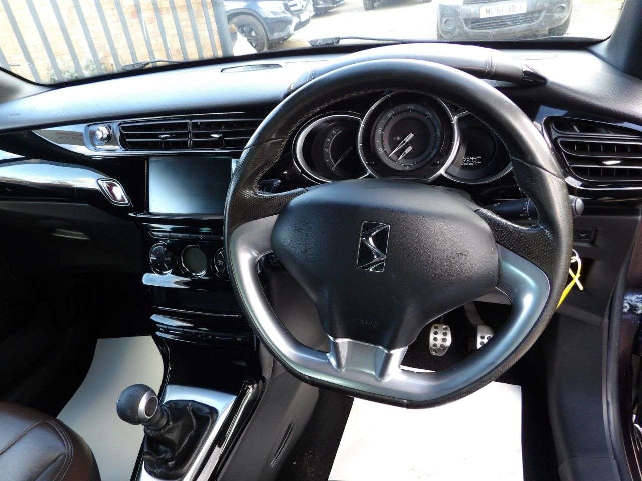 2016 DS AUTOMOBILES DS 3 2016 DS AUTOMOBILES DS 3