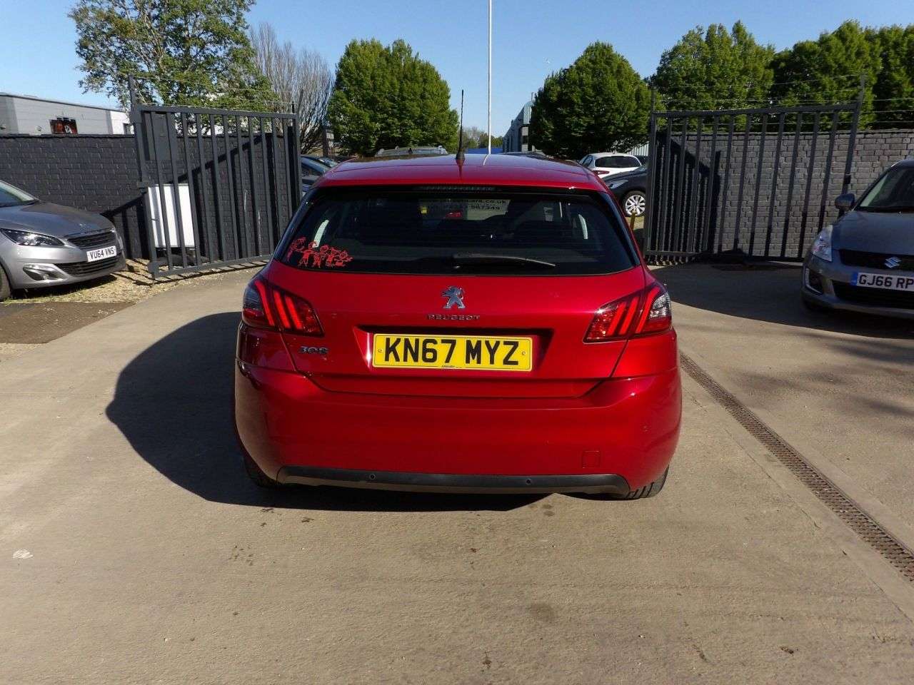 2017 PEUGEOT 308 2017 PEUGEOT 308