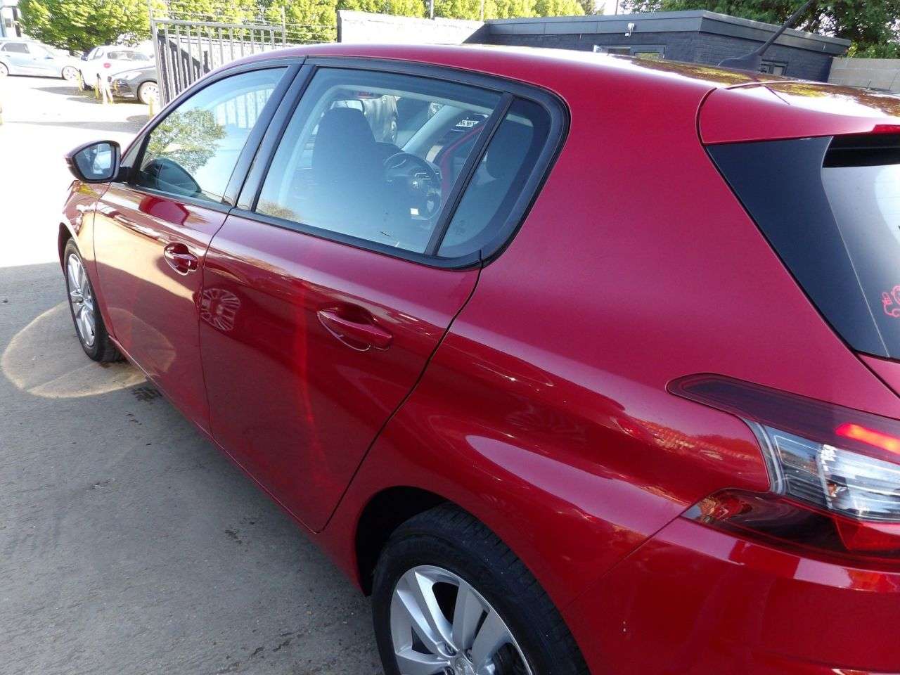 2017 PEUGEOT 308 2017 PEUGEOT 308