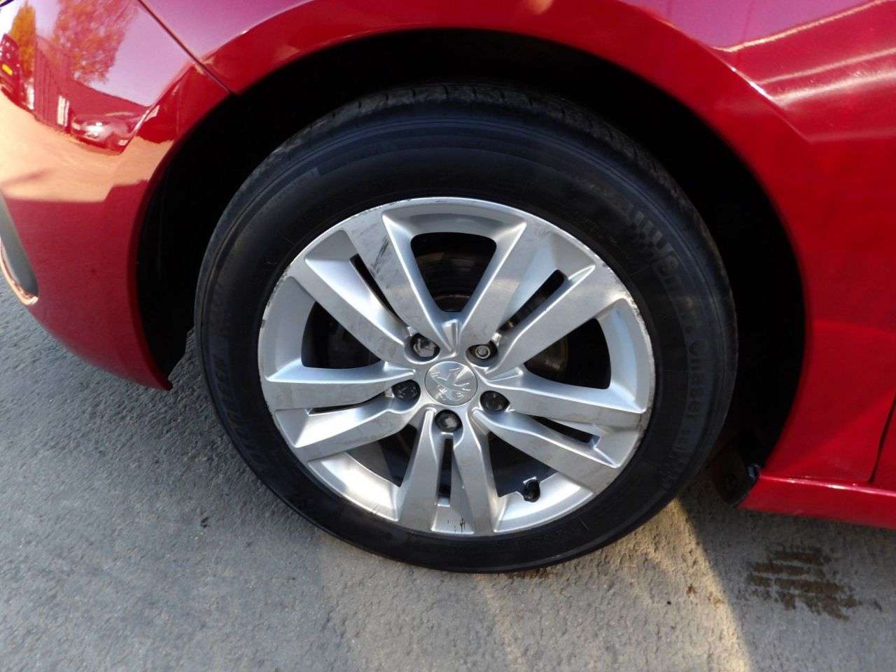 2017 PEUGEOT 308 2017 PEUGEOT 308