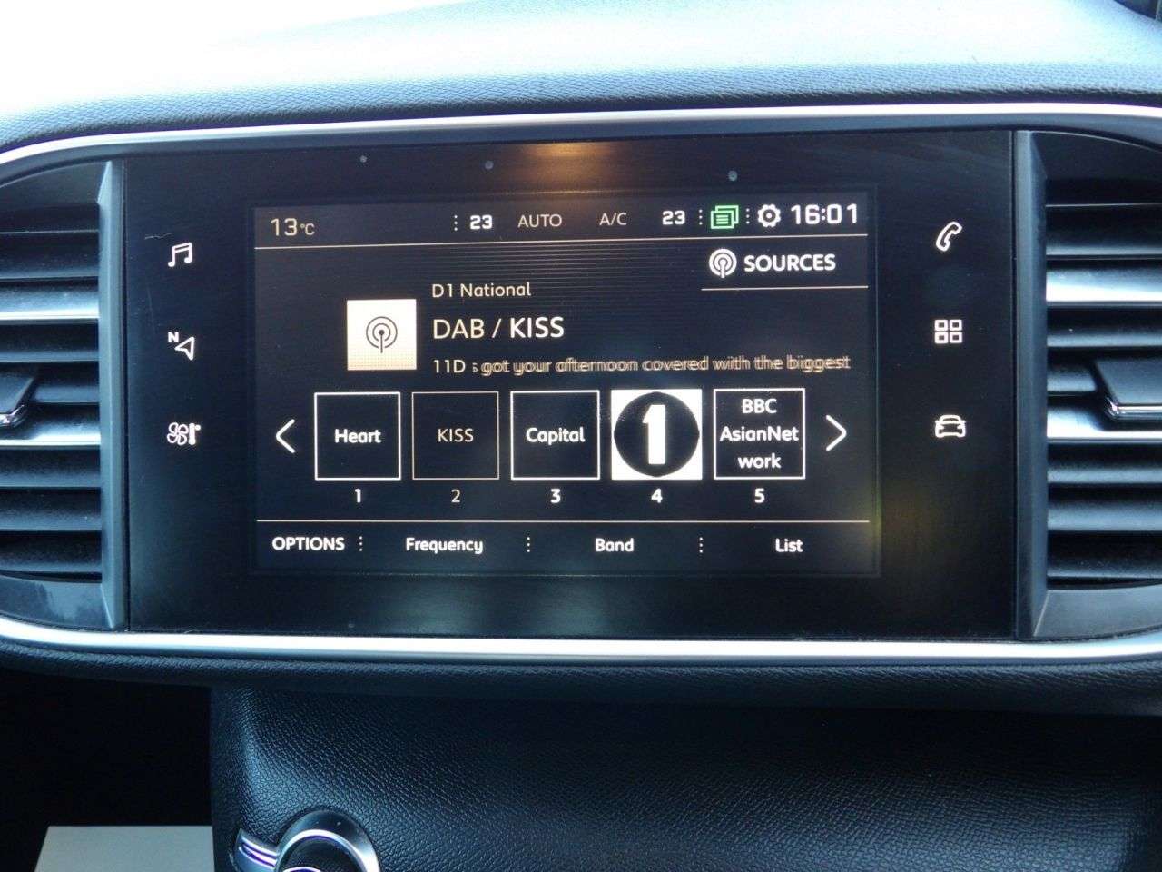 2017 PEUGEOT 308 2017 PEUGEOT 308