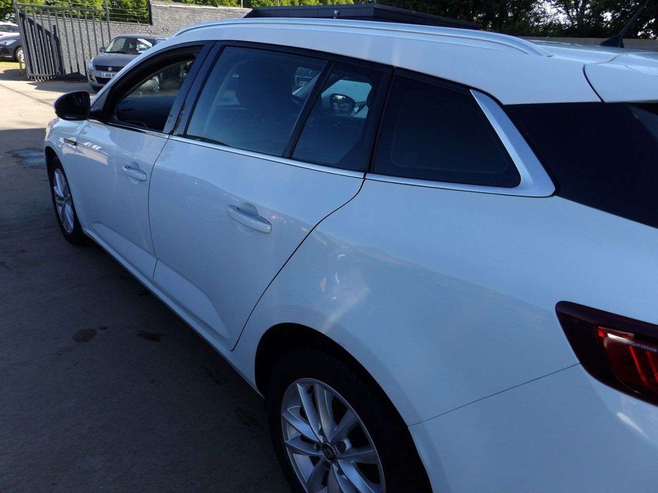 2019 RENAULT MEGANE 2019 RENAULT MEGANE