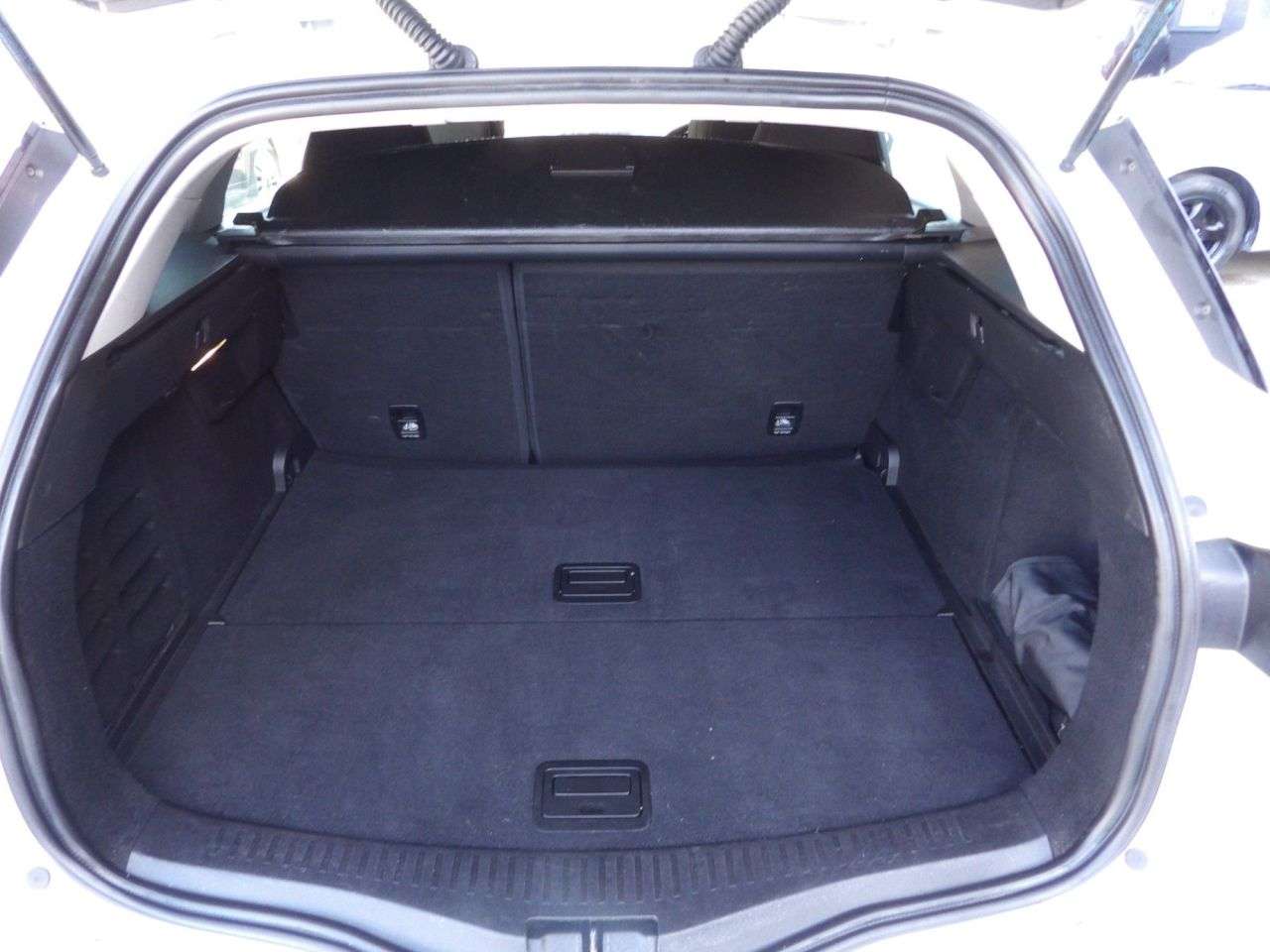 2019 RENAULT MEGANE 2019 RENAULT MEGANE