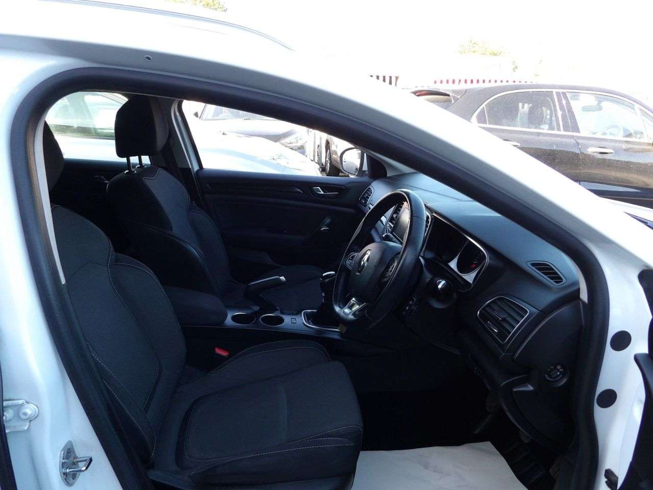 2019 RENAULT MEGANE 2019 RENAULT MEGANE