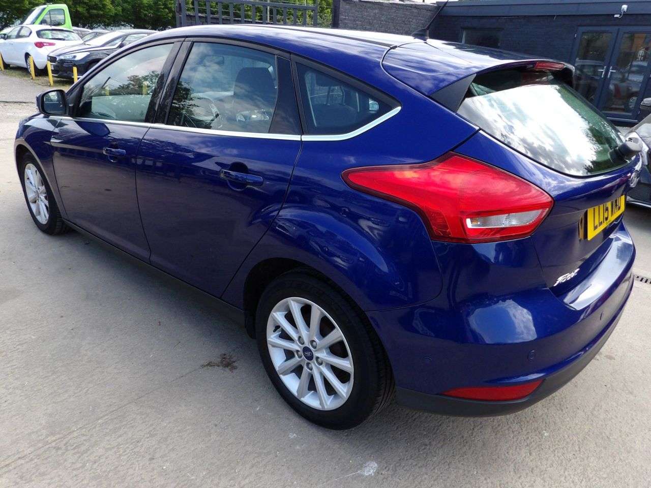 A 2015 FORD FOCUS 1.5 TDCi Titanium Hatchback 5dr Diesel Manual Euro 6 (s/s) (120 ps) A 2015 FORD FOCUS 1.5 TDCi Titanium Hatchback 5dr Diesel Manual Euro 6 (s/s) (120 ps)