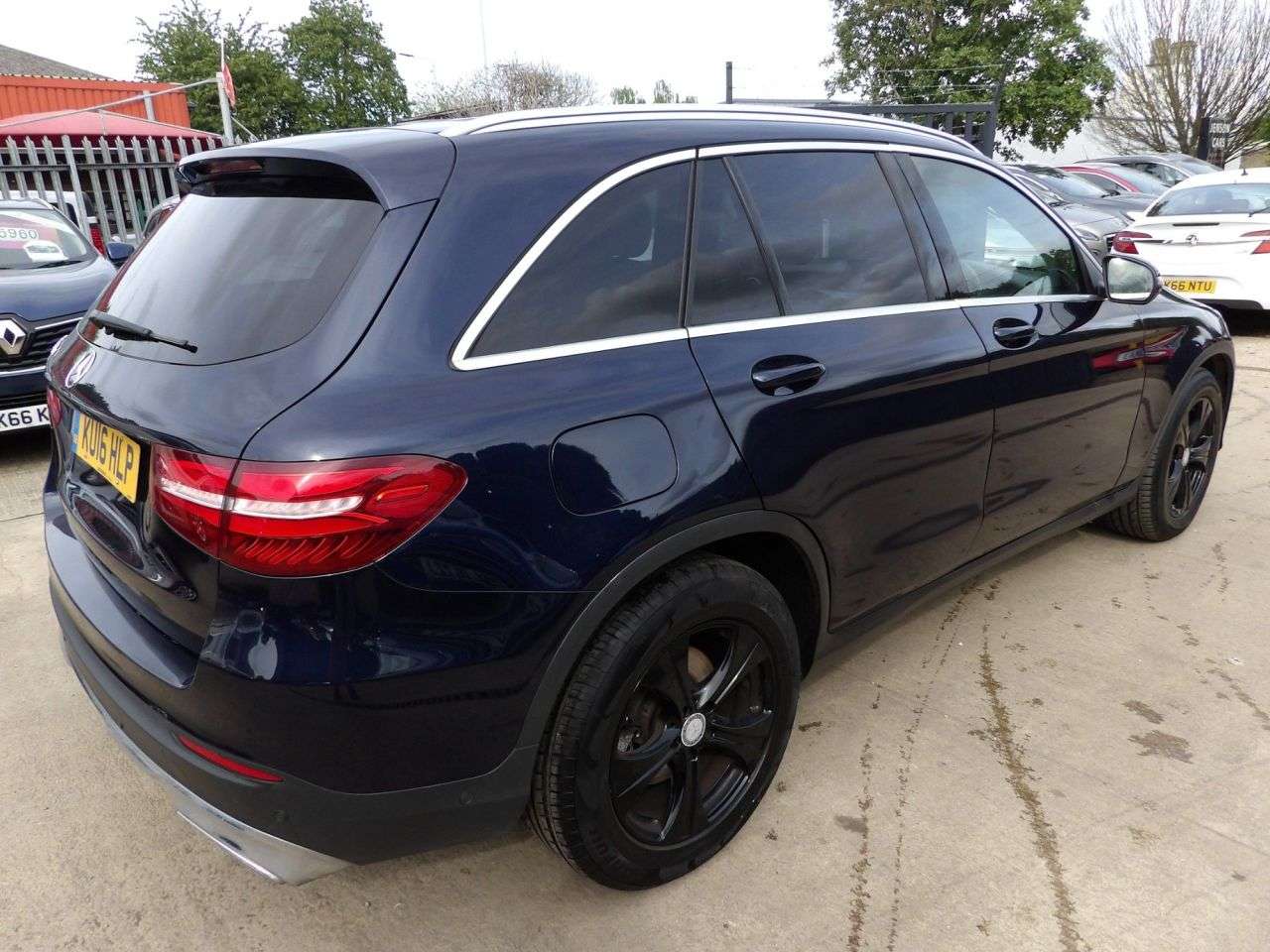 A 2016 MERCEDES-BENZ GLC 2.1 GLC250d Sport SUV 5dr Diesel G-Tronic 4MATIC Euro 6 (s/s) (204 ps) A 2016 MERCEDES-BENZ GLC 2.1 GLC250d Sport SUV 5dr Diesel G-Tronic 4MATIC Euro 6 (s/s) (204 ps)