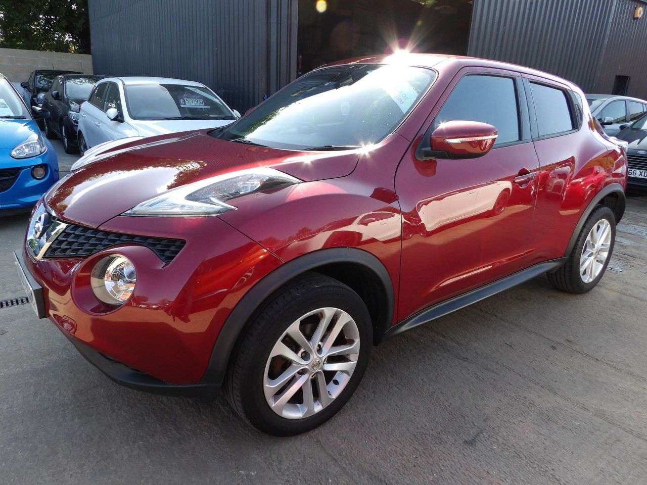 A 2017 NISSAN JUKE 1.5 dCi N-Connecta SUV 5dr Diesel Manual Euro 6 (s/s) (110 ps) A 2017 NISSAN JUKE 1.5 dCi N-Connecta SUV 5dr Diesel Manual Euro 6 (s/s) (110 ps)