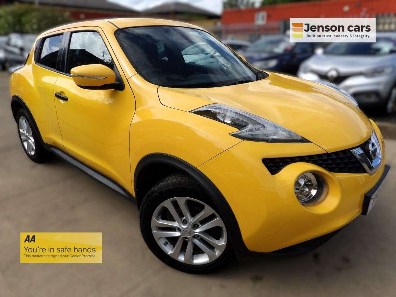 A 2016 NISSAN JUKE 1.5 dCi N-Connecta SUV 5dr Diesel Manual Euro 6 (s/s) (110 ps) A 2016 NISSAN JUKE 1.5 dCi N-Connecta SUV 5dr Diesel Manual Euro 6 (s/s) (110 ps)