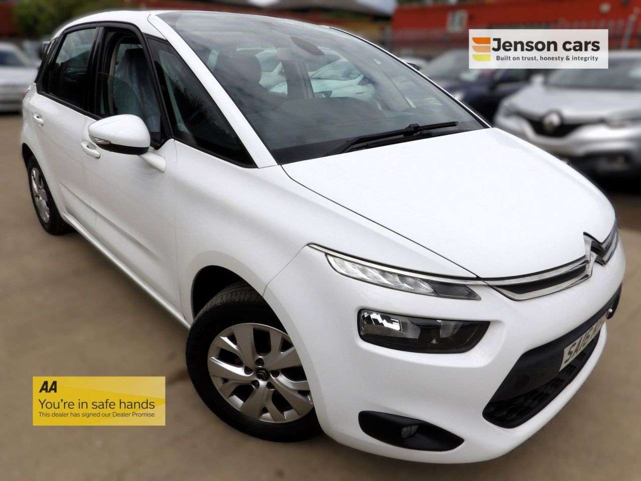 A 2016 CITROEN C4 PICASSO 1.6 BlueHDi VTR+ MPV 5dr Diesel Manual Euro 6 (s/s) (120 ps) A 2016 CITROEN C4 PICASSO 1.6 BlueHDi VTR+ MPV 5dr Diesel Manual Euro 6 (s/s) (120 ps)