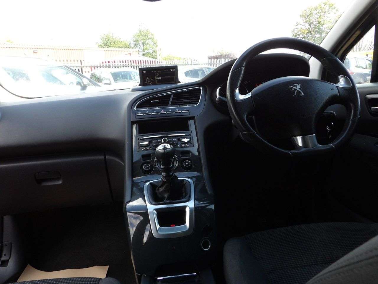 2014 PEUGEOT 5008 2014 PEUGEOT 5008