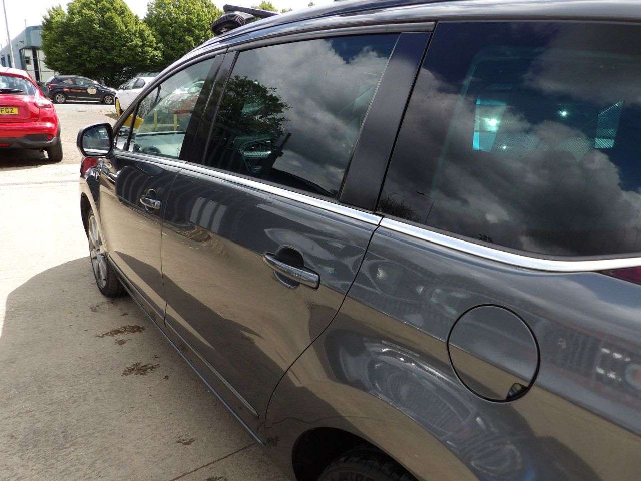 2014 PEUGEOT 5008 2014 PEUGEOT 5008
