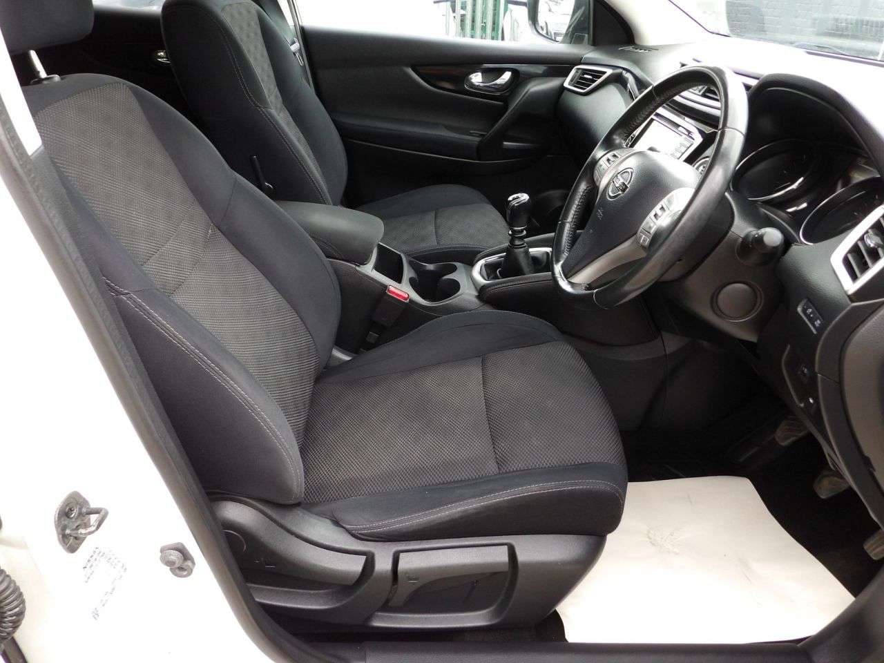 2015 NISSAN QASHQAI 2015 NISSAN QASHQAI